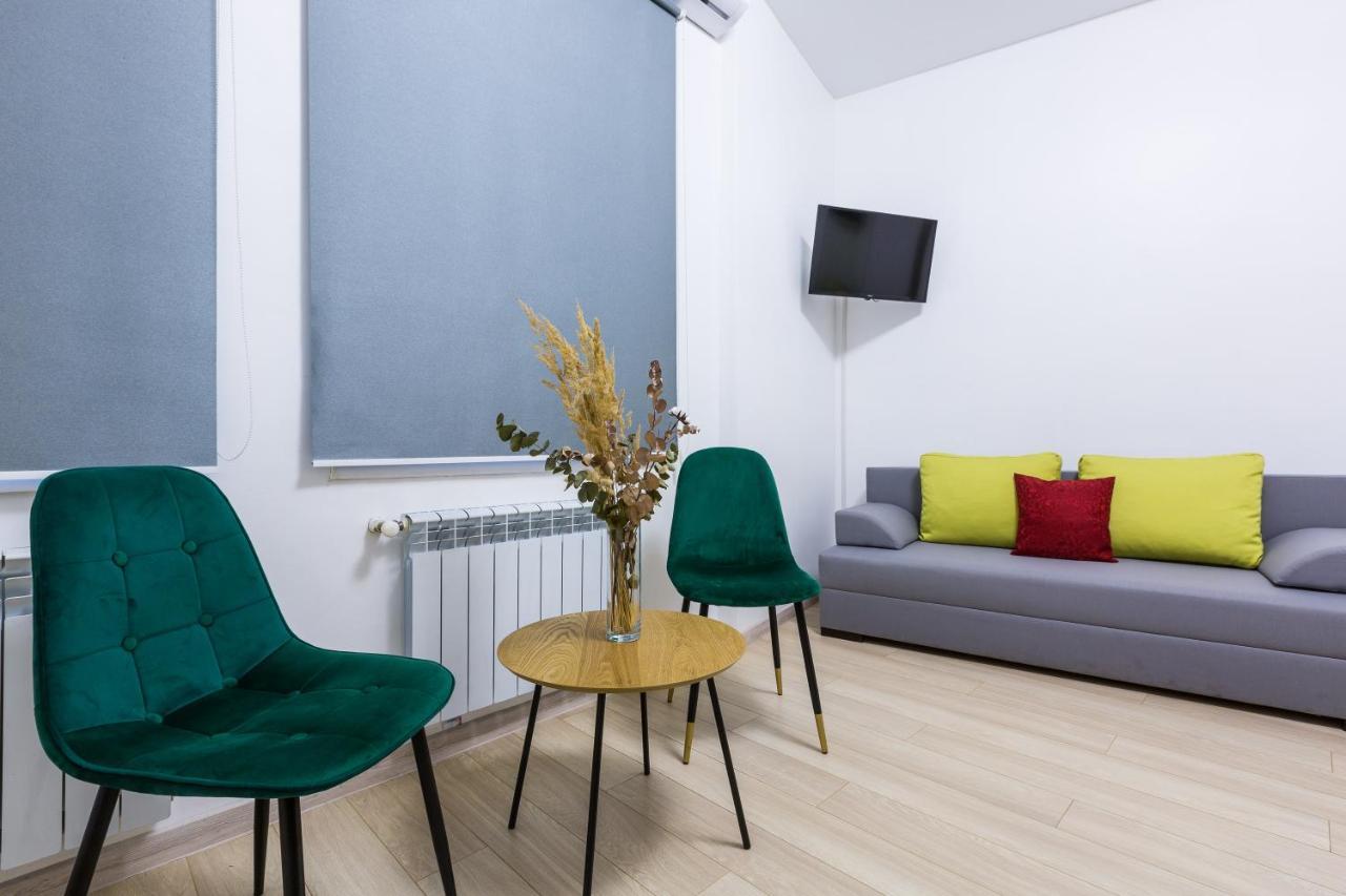Vodna White Apartment Lviv Exterior photo